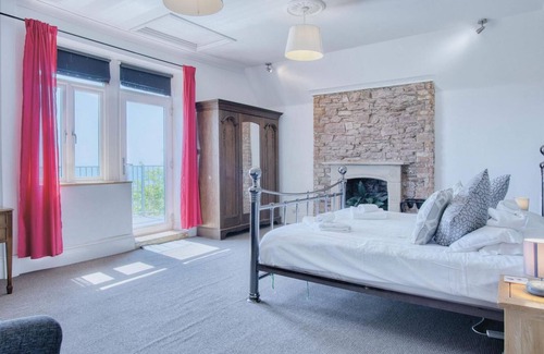 Pendine Casa | Pendine Manor - 9 Bedroom Manor House - Pendine