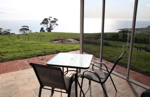 Central Coast Council Casa | Penguin Seaside Farm