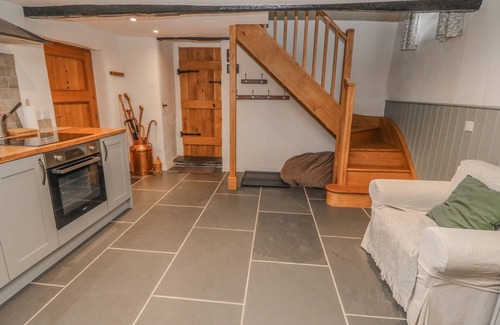 Tywyn Casa | Peniarth Ganol, TYWYN