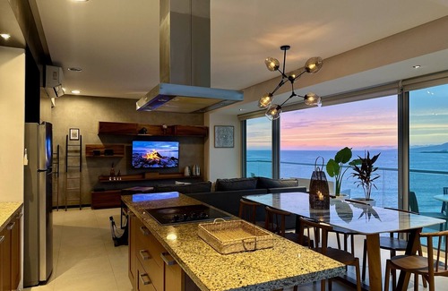 South Hotel Zone Apartamento | Península 2BR/2BA Pool&Beach