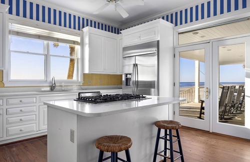 Pawleys Island Casa | Peninsula Beach House, Amazing Ocean/Creek Views, Elevator, Dog Friendly, Pool