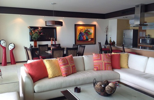 North Hotel Zone Condominio | PENÍNSULA VALLARTA- LUJOSA Y BIEN NOMBRADA - DESCUENTOS MENSUALES