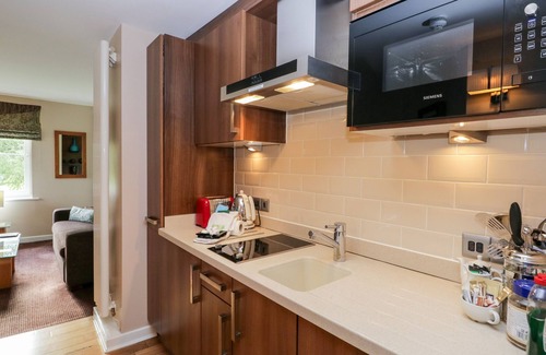 Penrith Cabaña | PENNINE VIEW, romantic, with pool in Penruddock