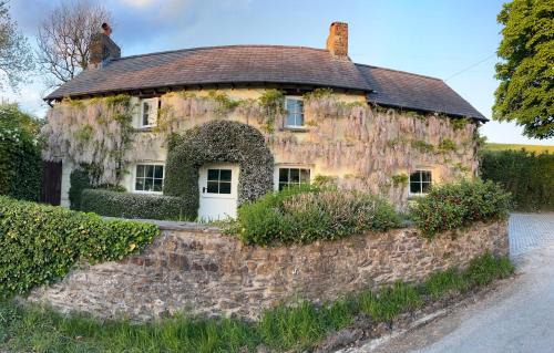 Carmarthen Casa | Penrhiw Cottage