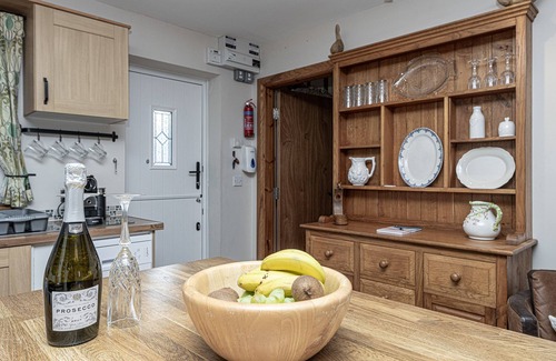 Cemaes Bay Cabaña | Penrhyn Cottage - una cabaña con capacidad para 4 personas en 2 habitaciones