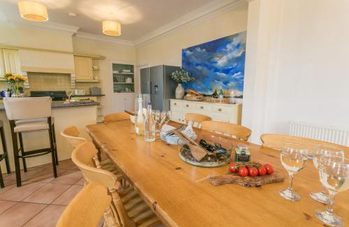 Bodorgan Casa | Penrhyn Halen
