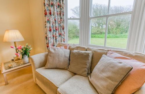 Bodorgan Casa | Penrhyn Halen