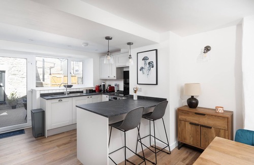 St Just Casa | Penrose Cottage - Architect designed in the heart of St Just. Dog friendly