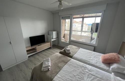 Ermitagana Casa | Pensión Luzía - Optional Auto Check-in