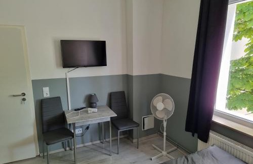 Goethestraße Apartamento | Pension 44 - Monteurs- und Zimmervermietung - Ab 5 Übernachtung buchbar!
