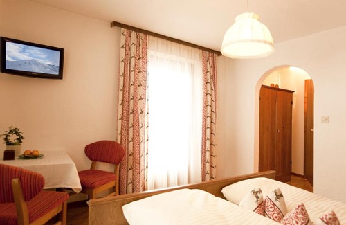 Plangeross Casa | Pension Anna