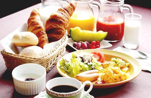 Minakami Cama Y Desayuno | Pension Asanebou
