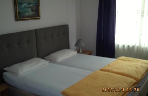 Eisenhuettenstadt Casa | Pension Balkan