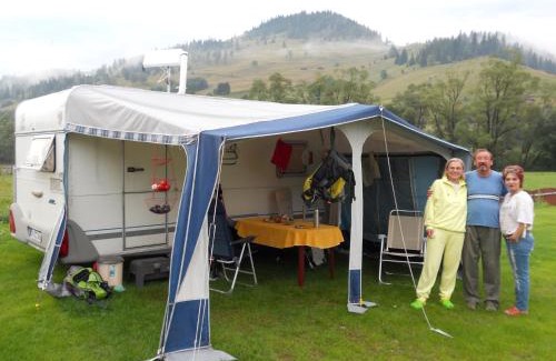 Iacobeni Casa | Pension, Camping & Biker Station zur Deutschen Eiche