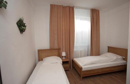 Campina Casa | Pension Club Montana