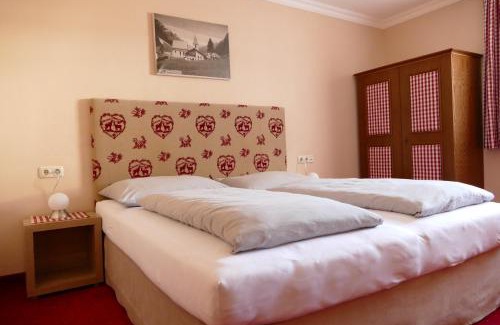 Plangeross Casa | Pension DORFPLATZL Pitztal
