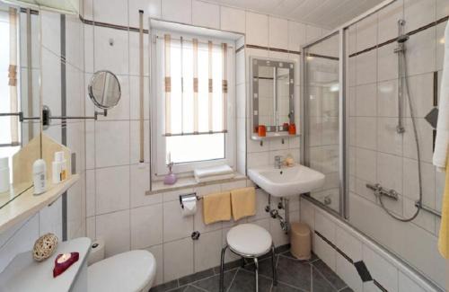 Bodenmais Casa | Pension / FW Gästehaus Stern