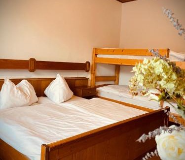 Wallern im Burgenland Casa | Pension Gartner