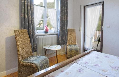 Brodenbach Casa | Pension "Haus am Walde" Brodenbach, Mosel