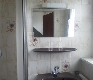 Wallenborn Casa | Pension Hermes