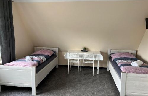 Buende Casa | Pension Highway Bünde 2