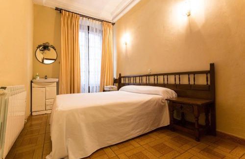 Llanes Casa | Pension Iberia