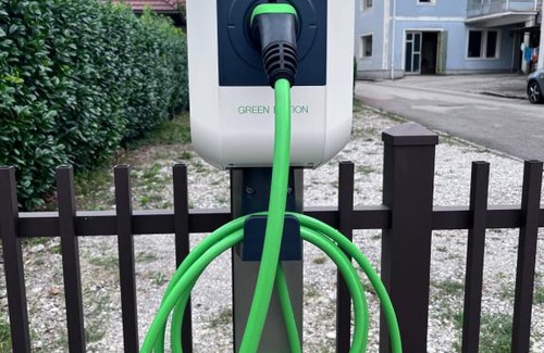 Offenhausen Casa | Pension Kinzl mit E-Ladestation