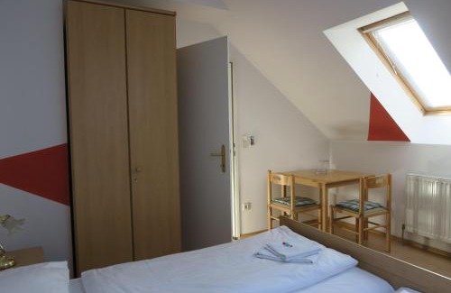 Liesing Casa | Pension Lizzi