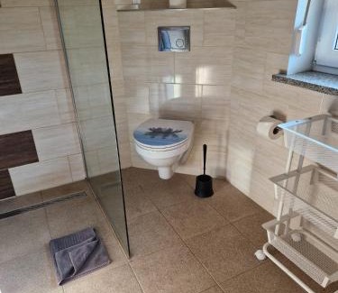 Topchin Casa | Pension NELE für Monteure NAHE Berlin