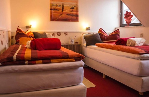 Oberkassel Casa | Pension Oberkasseler Hof
