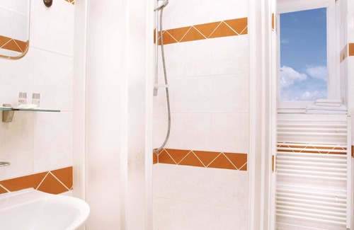 Beroun Cama Y Desayuno | Pension Primus