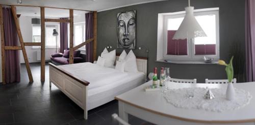 Laurenburg Casa | Pension & Seminarhaus "Haus am Fluss"