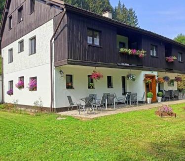 Teplice nad Metuji Casa | pension TARA