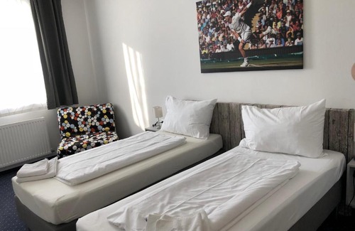 Rannersdorf Casa | Pension Tennisweber
