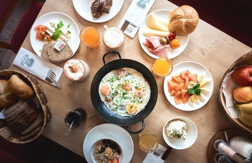 Saalbach-Hinterglemm Cama Y Desayuno | Pension Vier Jahreszeiten