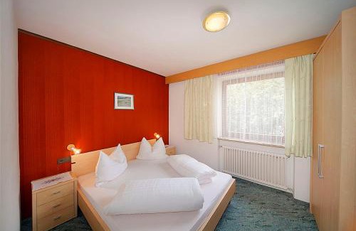 Resia Cama Y Desayuno | Pension Villa Claudia Augusta