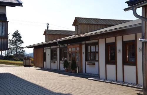 Hermagor-Pressegger See Cama Y Desayuno | Pension zum Schreiner