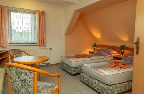 Suplingen Casa | Pension zum Schwanenteich