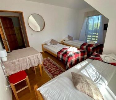 Iclod Casa | Pensiunea Agroturistica Casa Tarta