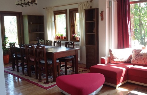 Ozun Casa | Pensiunea Albinuta