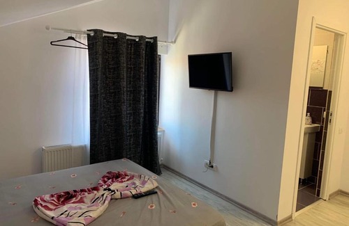 Navodari Casa | Pensiunea AMIRA