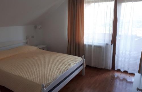 Corbeni Casa | Pensiunea Annalisa