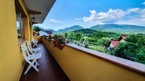 Corbeni Casa | Pensiunea Annalisa