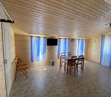 Vadu Casa | Pensiunea Blue House