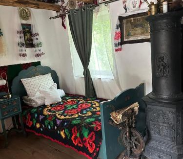 Hateg Casa | Pensiunea Casa Cezara