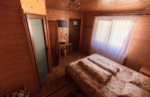 Sugag Casa | Pensiunea Casa Iulia Transalpina
