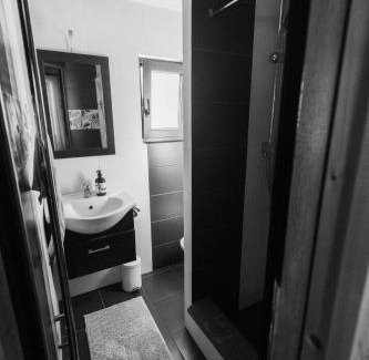 Sugag Casa | Pensiunea Casa Iulia Transalpina