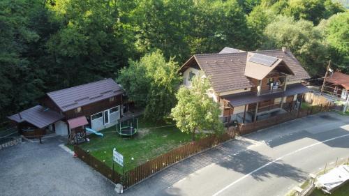 Sugag Casa | Pensiunea Casa Transalpina