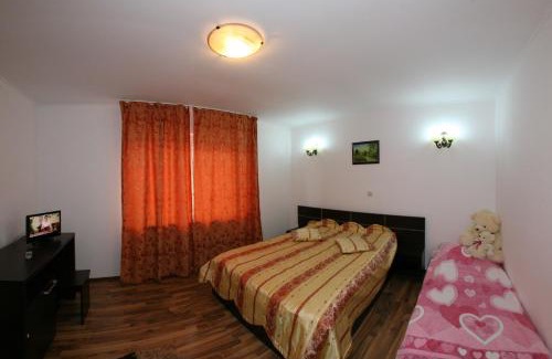 Zarnesti Casa | Pensiunea Casa Zarnesteana
