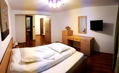 Zarnesti Casa | Pensiunea Casa Zarnesteana
